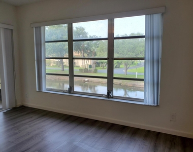 5890 Sugar Palm Court - Photo Thumbnail 10