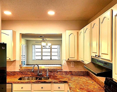 5890 Sugar Palm Court - Photo Thumbnail 2