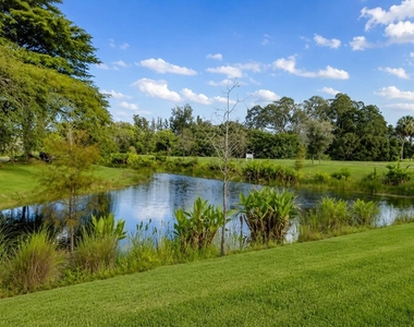 4822 Nw 56th Court - Photo Thumbnail 3