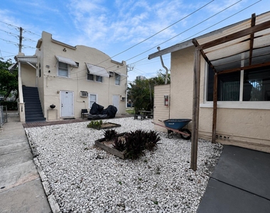1905 Monroe Street - Photo Thumbnail 22