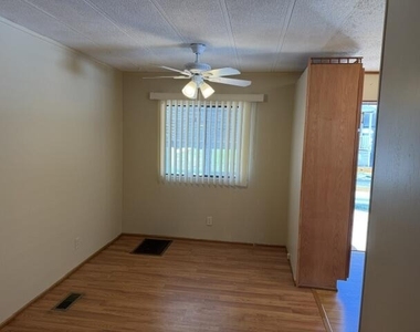 126 Yuma Way - Photo Thumbnail 16