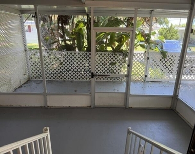 126 Yuma Way - Photo Thumbnail 1