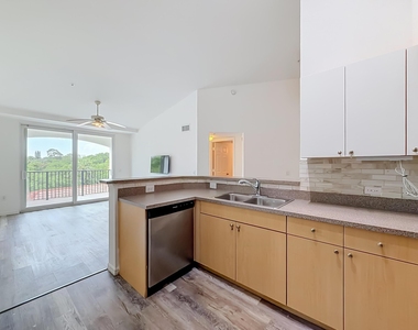 1119 Villa Circle - Photo Thumbnail 13