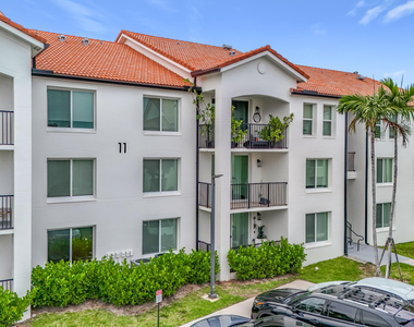 1119 Villa Circle - Photo Thumbnail 53