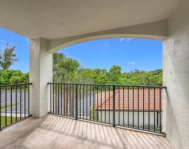 1119 Villa Circle - Photo Thumbnail 42