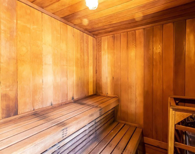 702 Saint Albans Drive - Photo Thumbnail 38