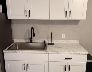15700 Nw 39th Place - Photo Thumbnail 7