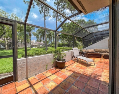 56 Edinburgh Drive - Photo Thumbnail 19