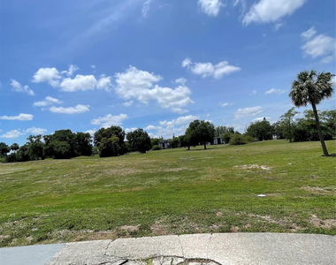 4158 Inverrary Drive - Photo Thumbnail 32