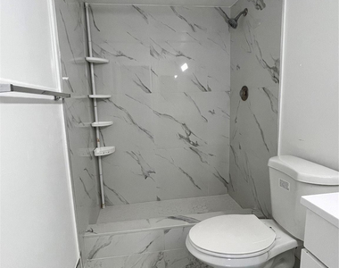 4158 Inverrary Drive - Photo Thumbnail 26