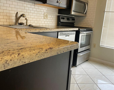 4158 Inverrary Drive - Photo Thumbnail 30