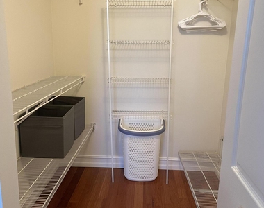 780 S Sapodilla Avenue - Photo Thumbnail 12
