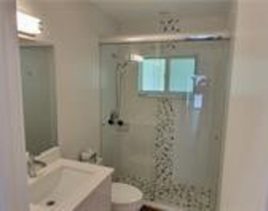 915 Intracoastal Drive - Photo Thumbnail 8