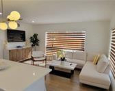 915 Intracoastal Drive - Photo Thumbnail 2
