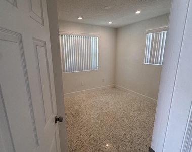570 Ne 64th Street - Photo Thumbnail 4