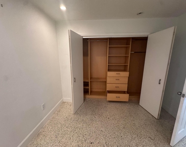 570 Ne 64th Street - Photo Thumbnail 5