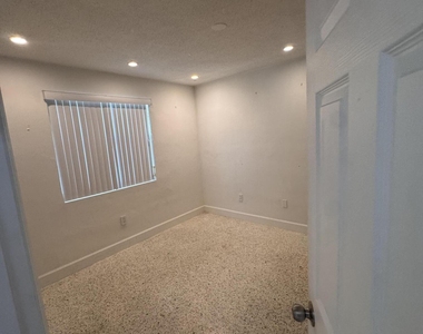 570 Ne 64th Street - Photo Thumbnail 3