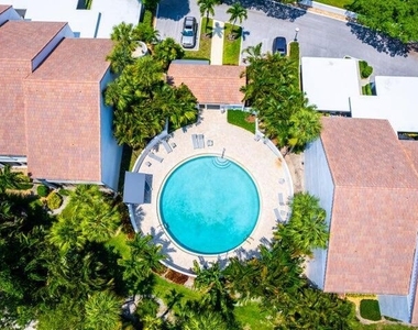2517 Presidential Way - Photo Thumbnail 41