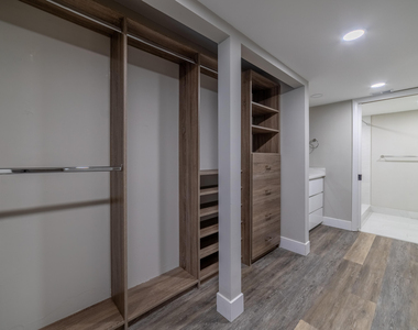 2517 Presidential Way - Photo Thumbnail 23