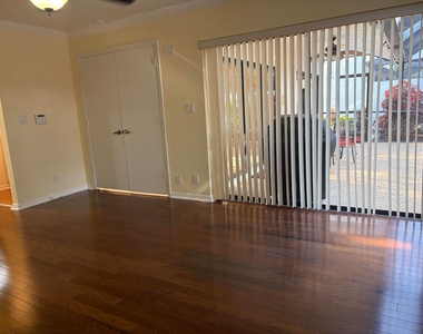 21435 Campo Allegro Drive - Photo Thumbnail 26