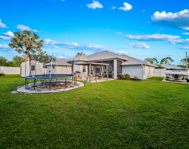 5918 Nw Hann Drive - Photo Thumbnail 12