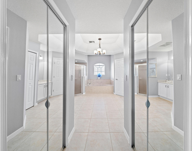 5918 Nw Hann Drive - Photo Thumbnail 42