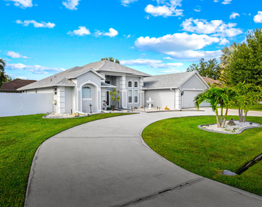 5918 Nw Hann Drive - Photo Thumbnail 4