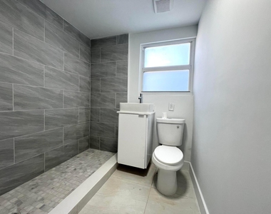 10730 Sw 149th Terrace - Photo Thumbnail 3