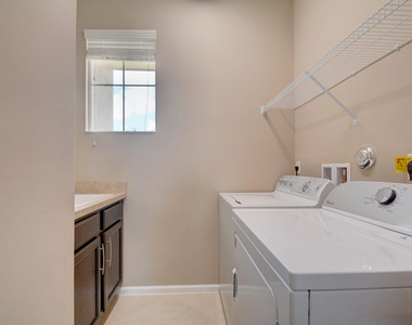 2916 Payson Way - Photo Thumbnail 16