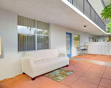 6650 S Oriole Boulevard - Photo Thumbnail 28