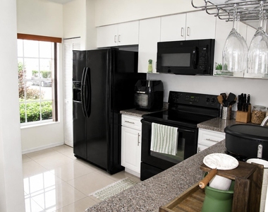 75 Whitehead Circle - Photo Thumbnail 5