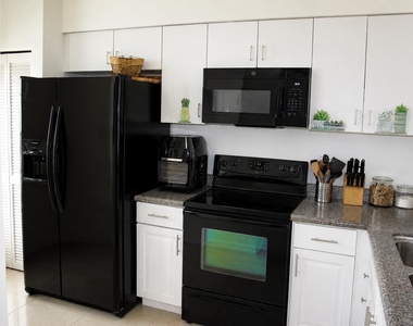 75 Whitehead Circle - Photo Thumbnail 7