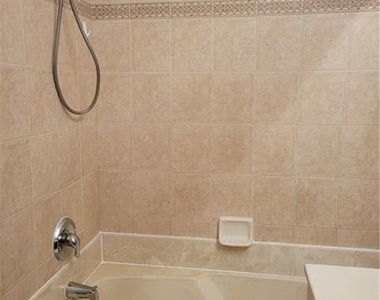 3569 Forest Hill Boulevard - Photo Thumbnail 23