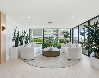 5460 N Ocean Drive - Photo Thumbnail 45