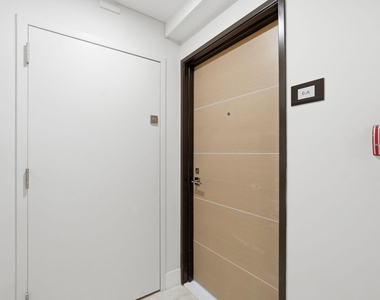 5460 N Ocean Drive - Photo Thumbnail 43