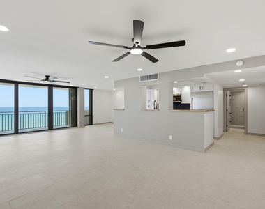 5460 N Ocean Drive - Photo Thumbnail 23