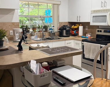 593 Bedford Avenue - Photo Thumbnail 17