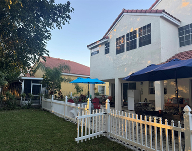 593 Bedford Avenue - Photo Thumbnail 29