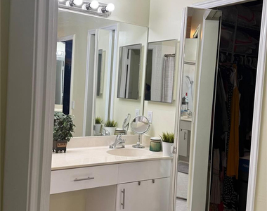593 Bedford Avenue - Photo Thumbnail 37