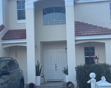 593 Bedford Avenue - Photo Thumbnail 6