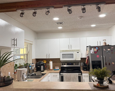 593 Bedford Avenue - Photo Thumbnail 18