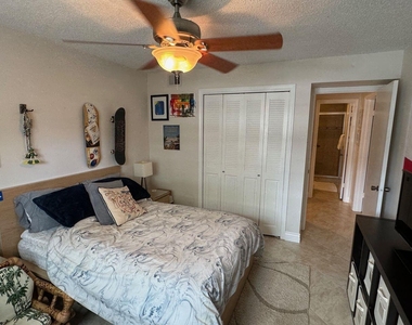 6219 Bay Club Drive - Photo Thumbnail 21