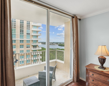 625 Casa Loma Boulevard - Photo Thumbnail 20