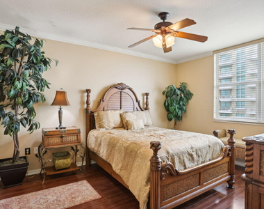 625 Casa Loma Boulevard - Photo Thumbnail 13