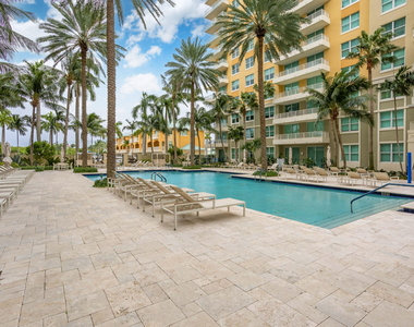 625 Casa Loma Boulevard - Photo Thumbnail 27