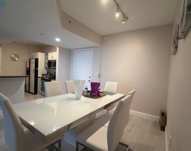 2775 Ne 187th Street - Photo Thumbnail 2