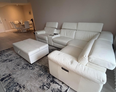 2775 Ne 187th Street - Photo Thumbnail 1