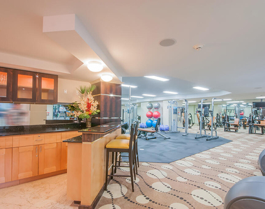 801 S Olive Avenue - Photo Thumbnail 10