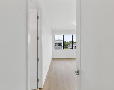 9322 Sunflower Mdw Road - Photo Thumbnail 78