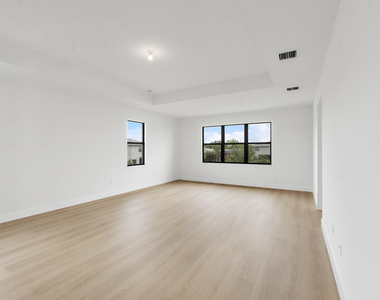 9322 Sunflower Mdw Road - Photo Thumbnail 28